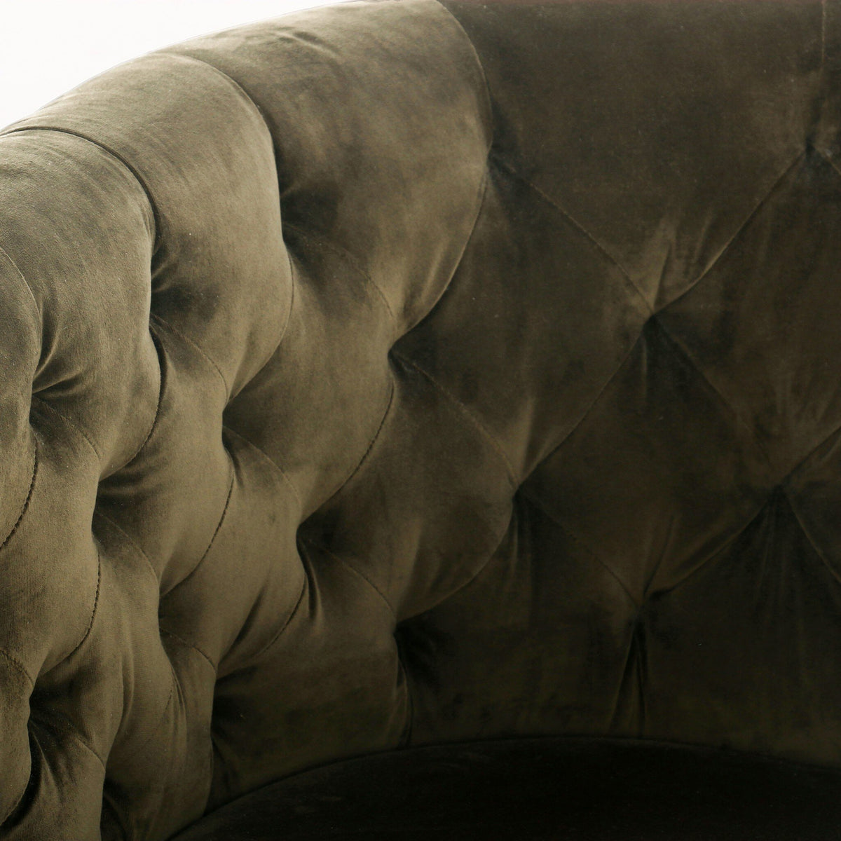 Hanover Swivel Chair