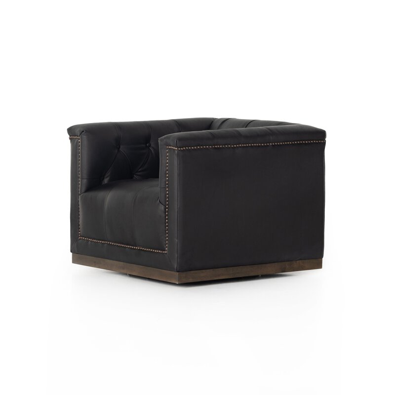 Maxx Swivel Chair