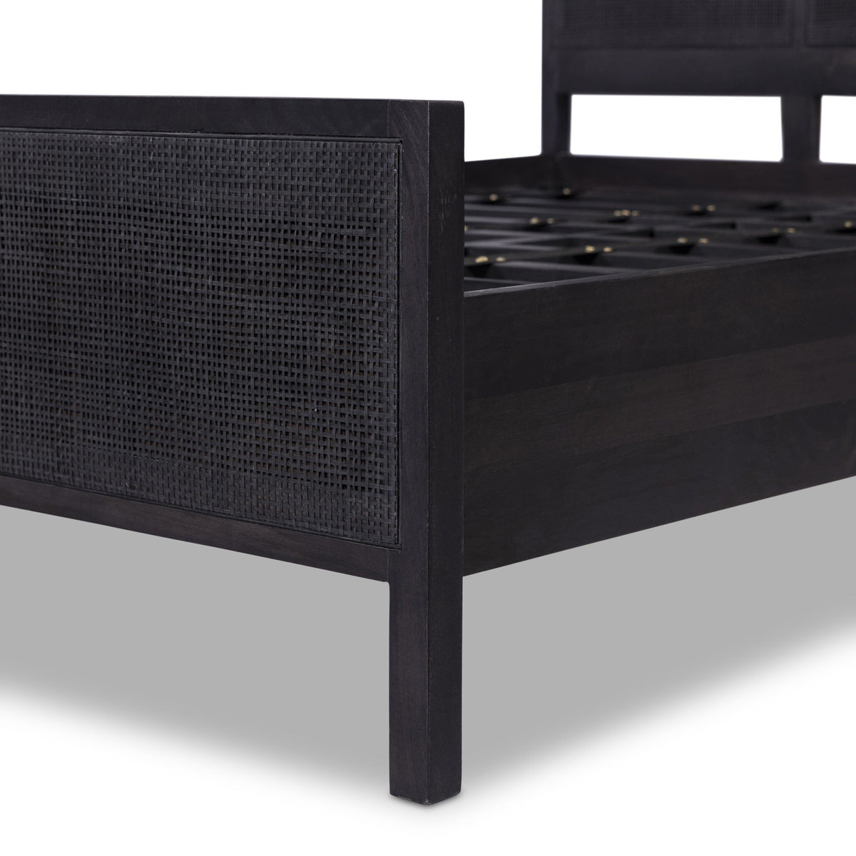 Sydney Bed