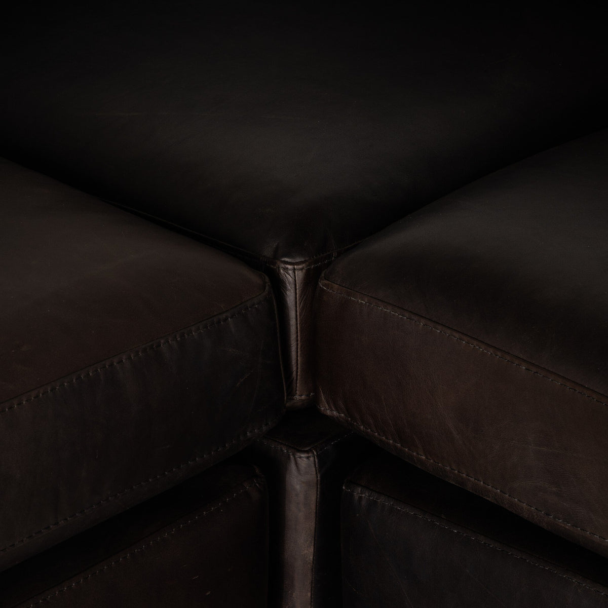 Colt 3 Pc Sectional