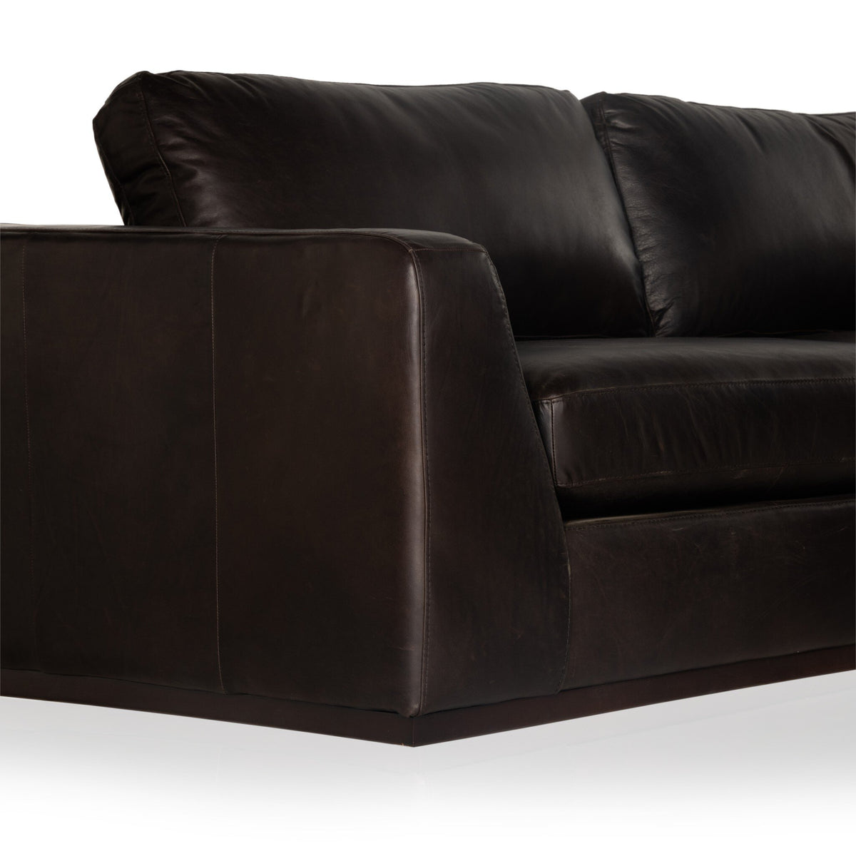 Colt 3 Pc Sectional
