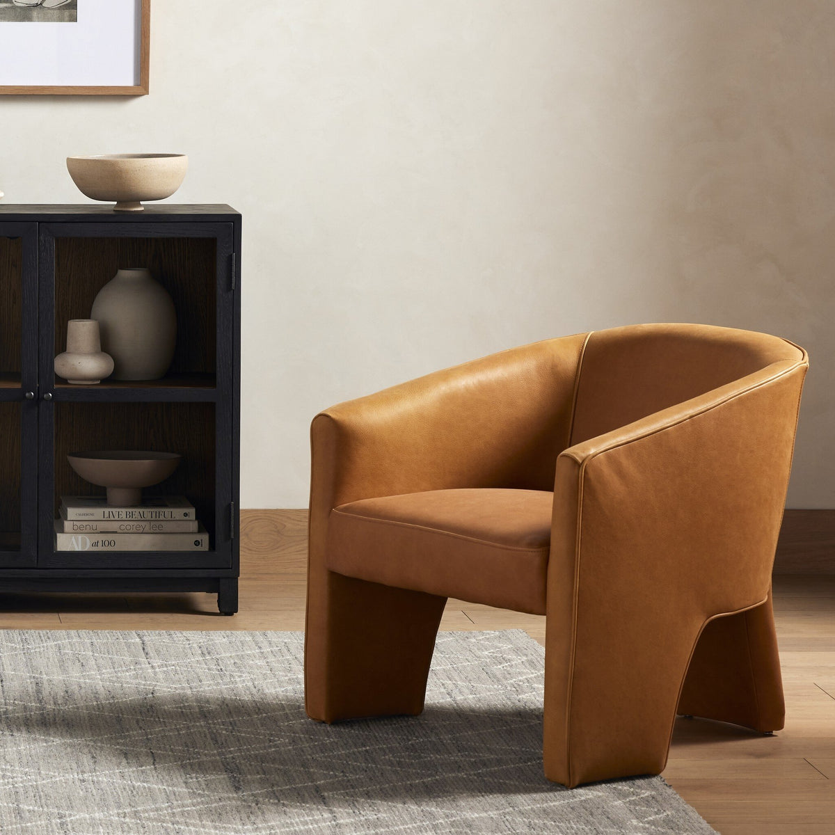 Fae Chair