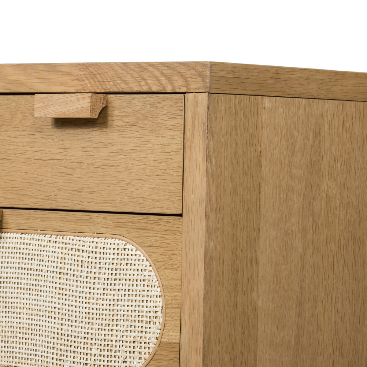 Allegra 8 Drawer Dresser