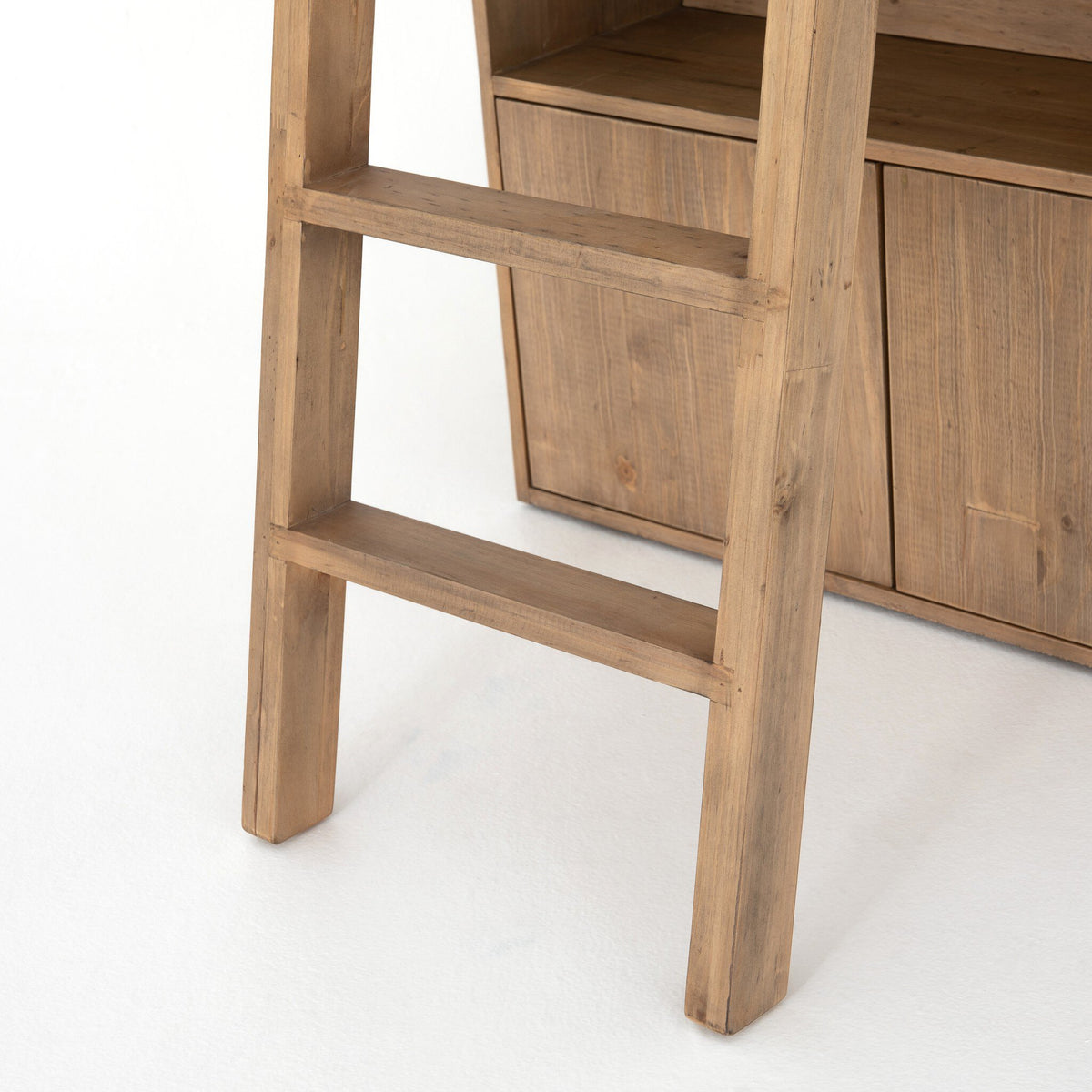 Bane Bookshelf & Ladder