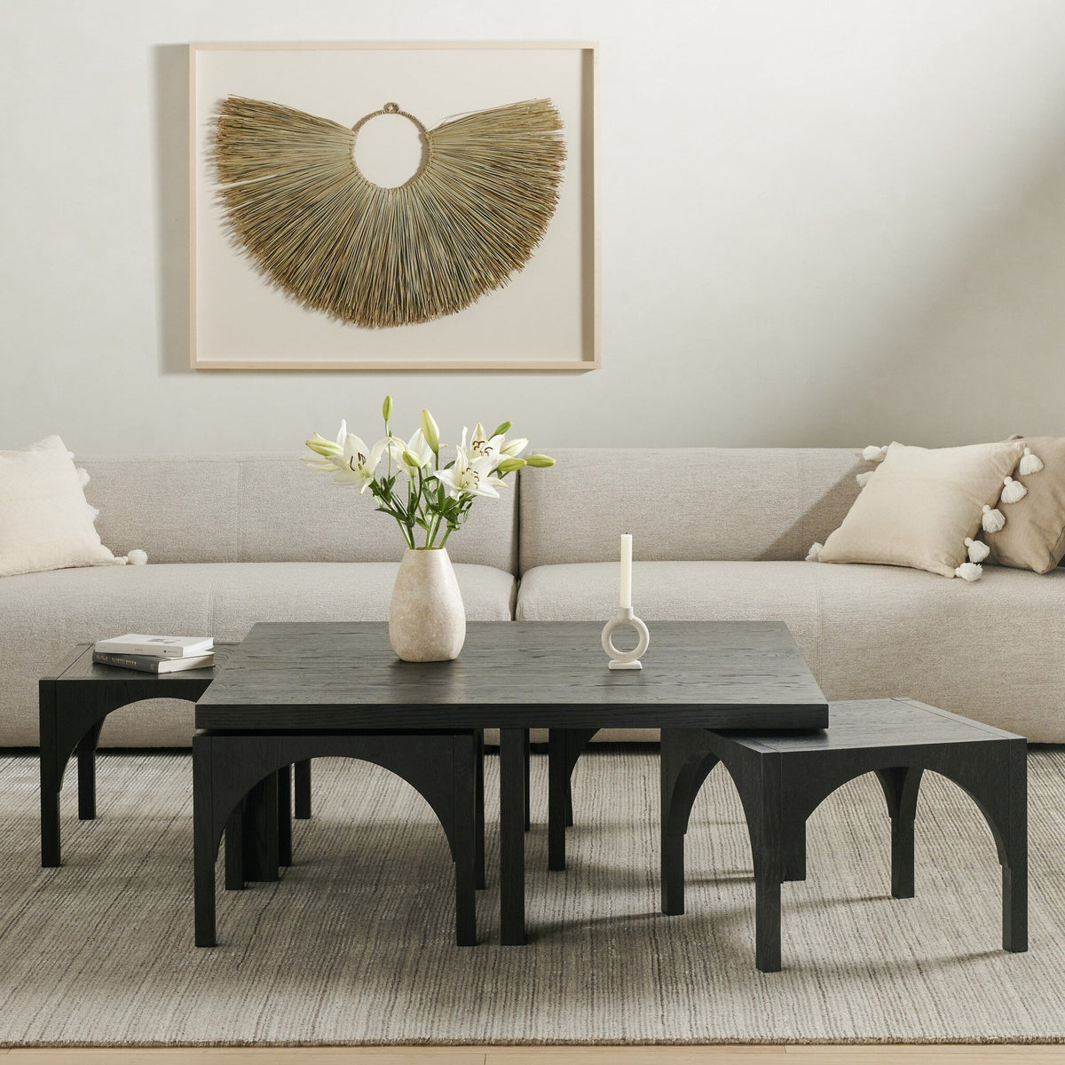 Amara Coffee Table W/Nesting Arch Stools