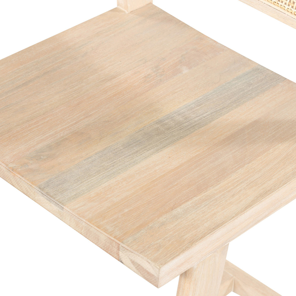 Clarita Stool