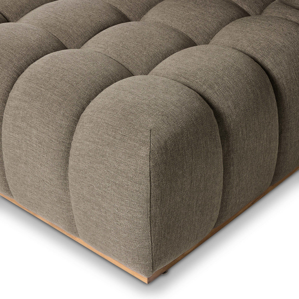 Roma Outdoor Armless Piece