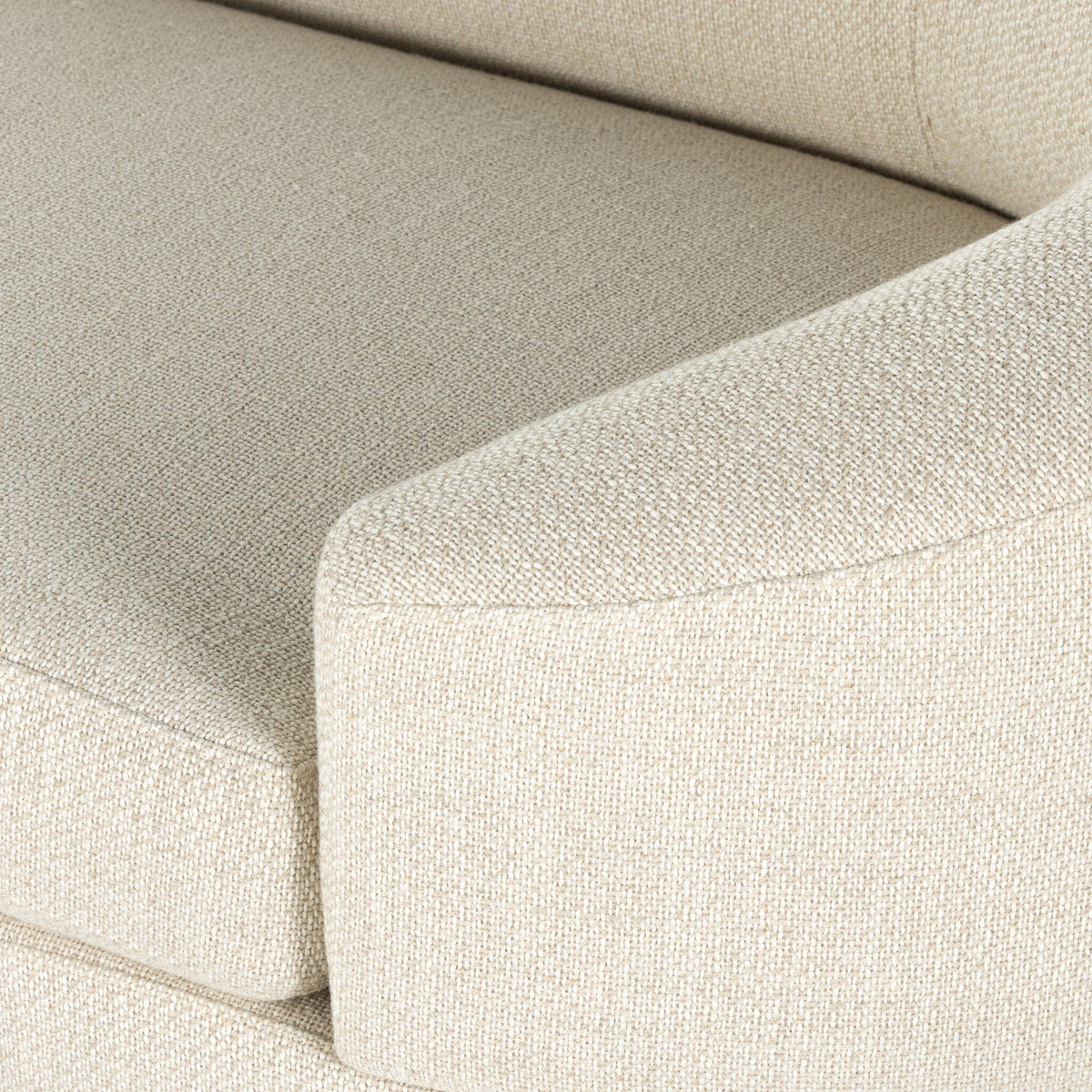 Carmela Raf Chaise