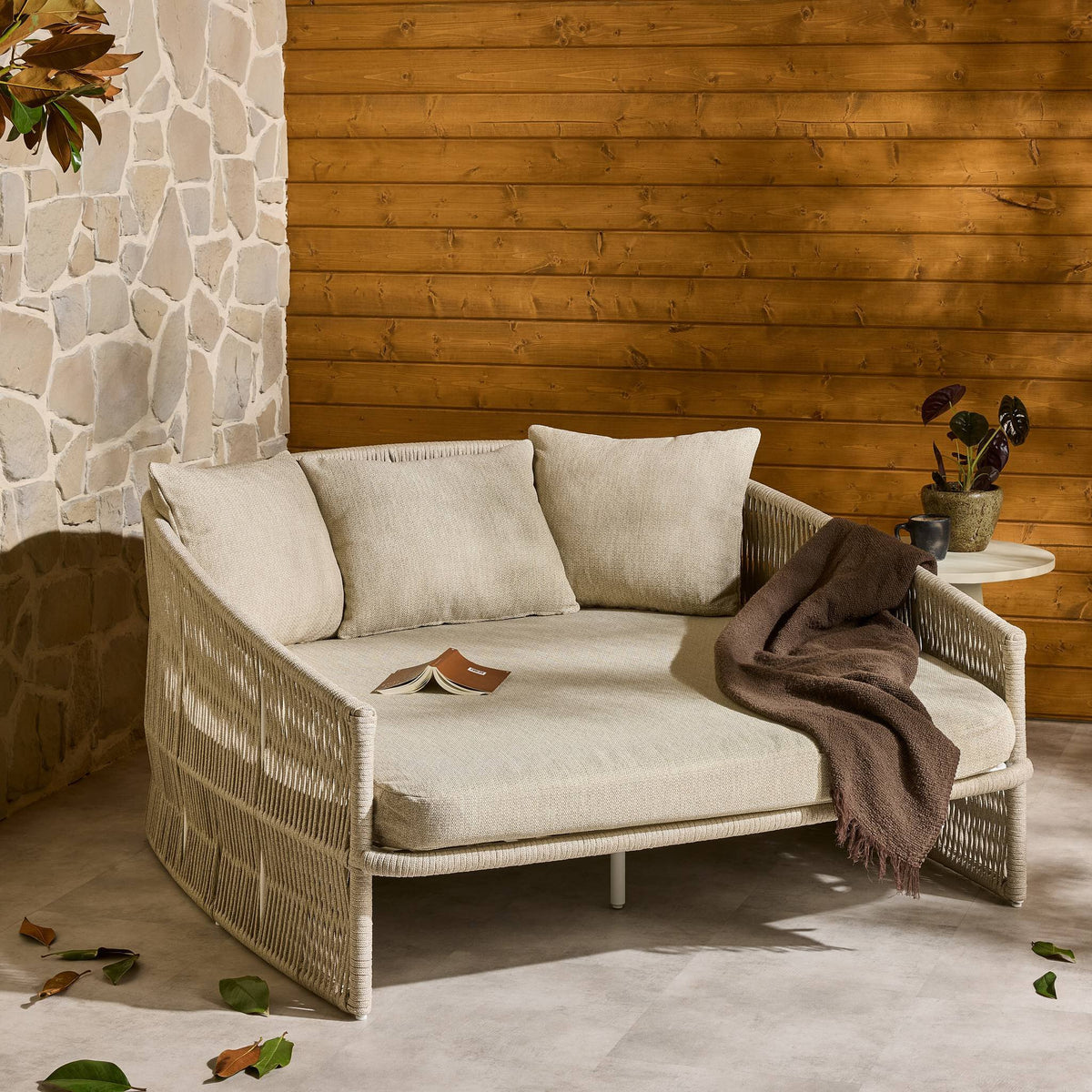 Porto Outdoor Day Bed