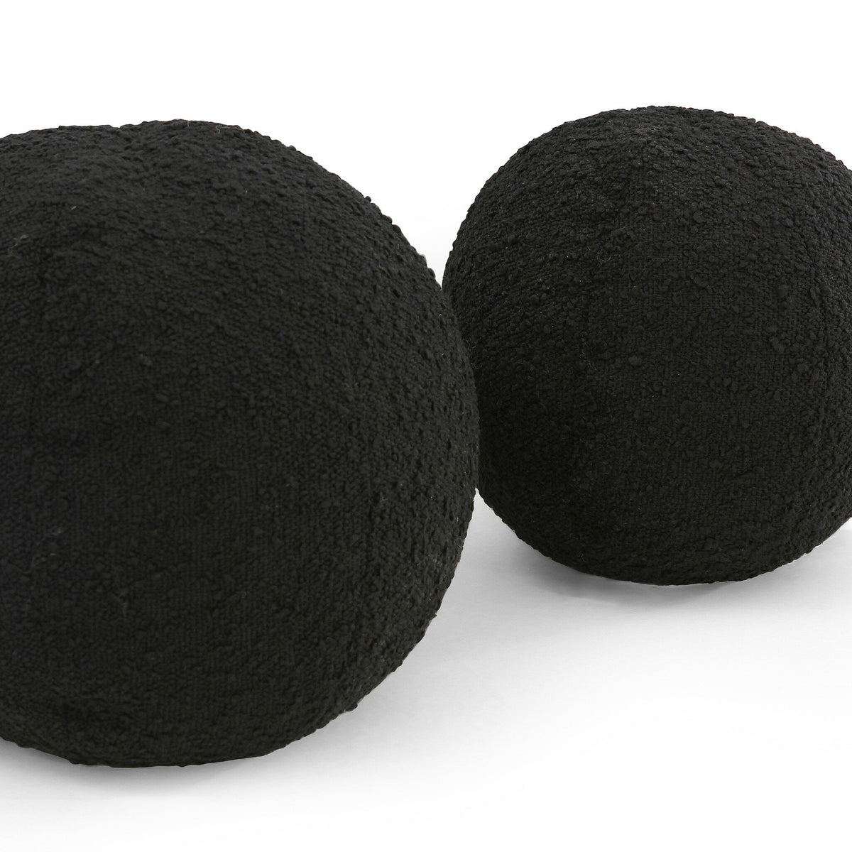 Balle Pillow