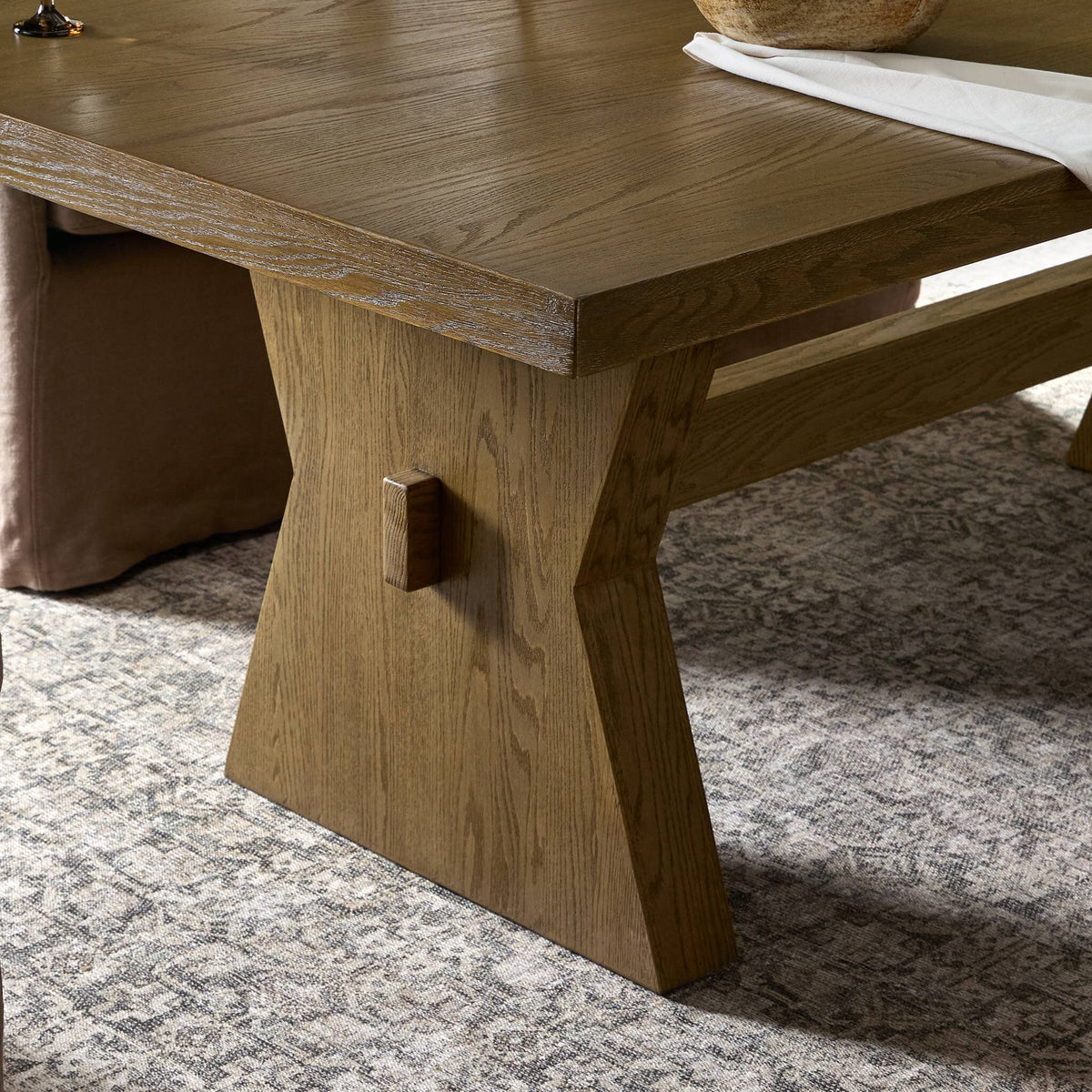 Tia Dining Table 84"