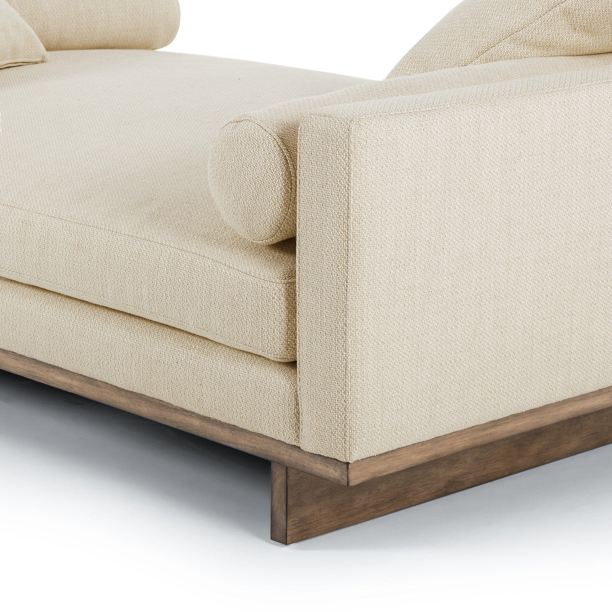 Everly Tete A Tete Chaise