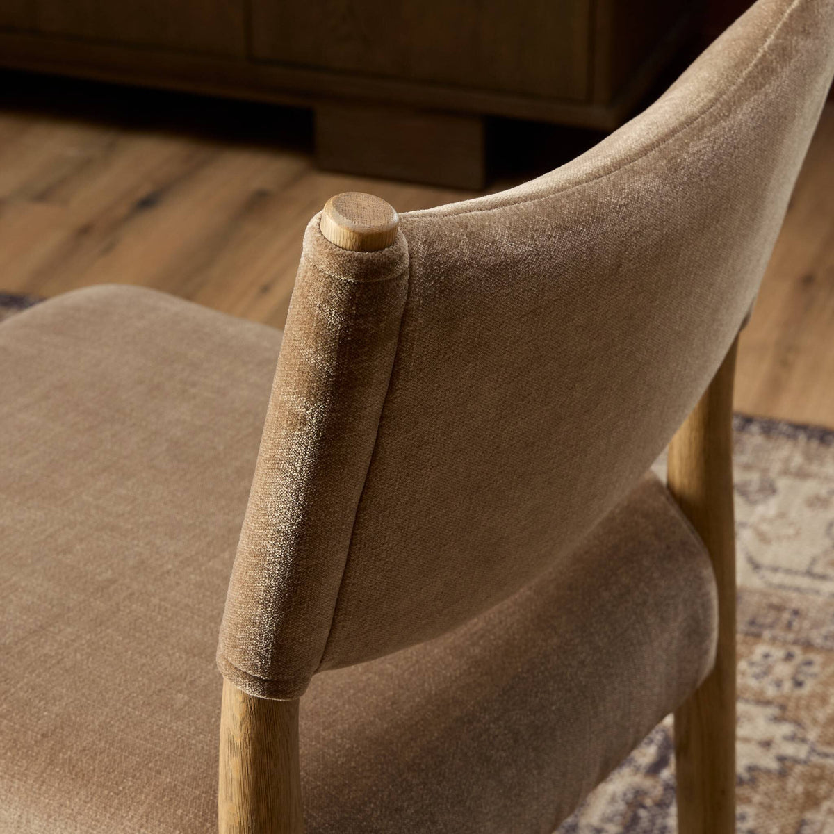 Jayla Stool