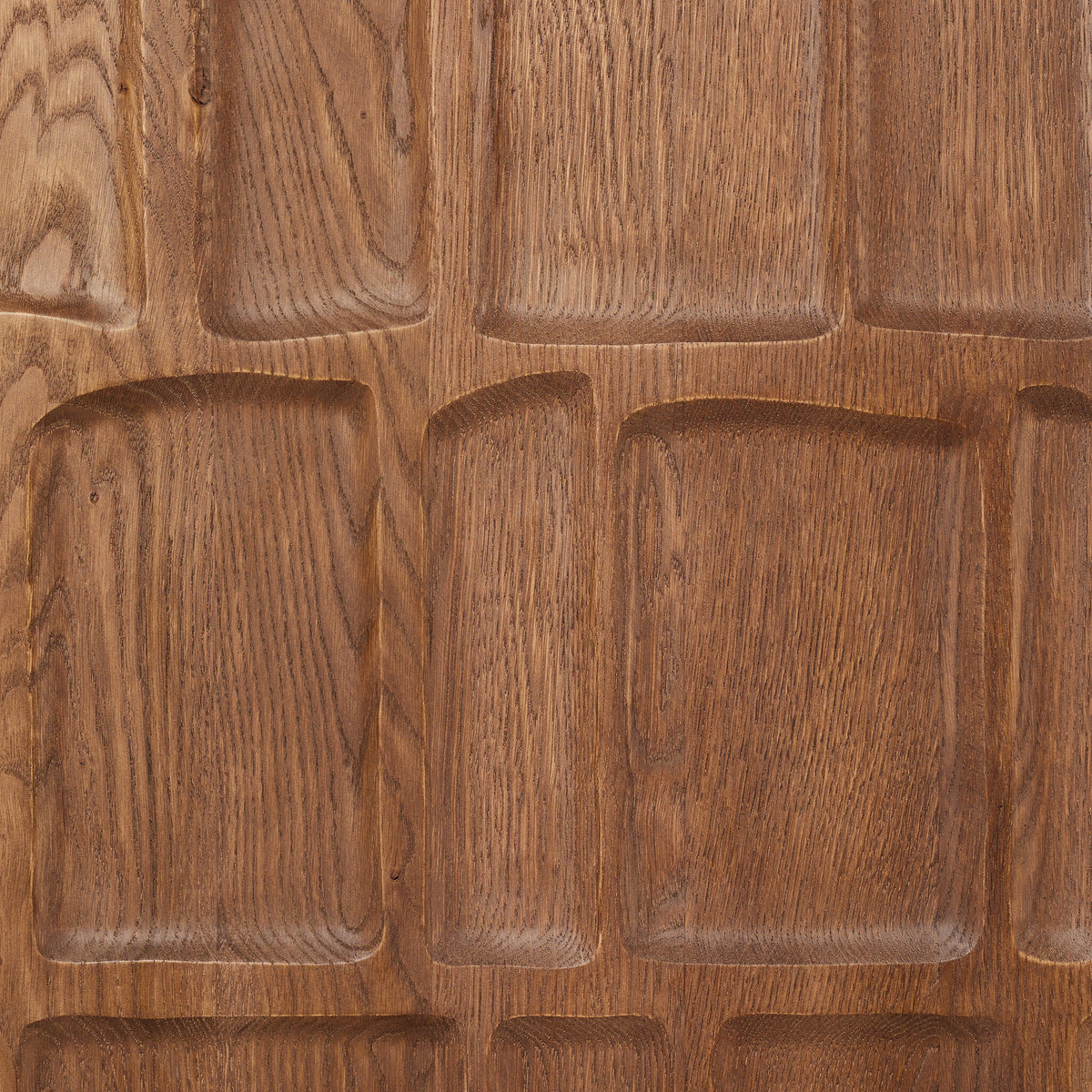 Ezri Cabinet
