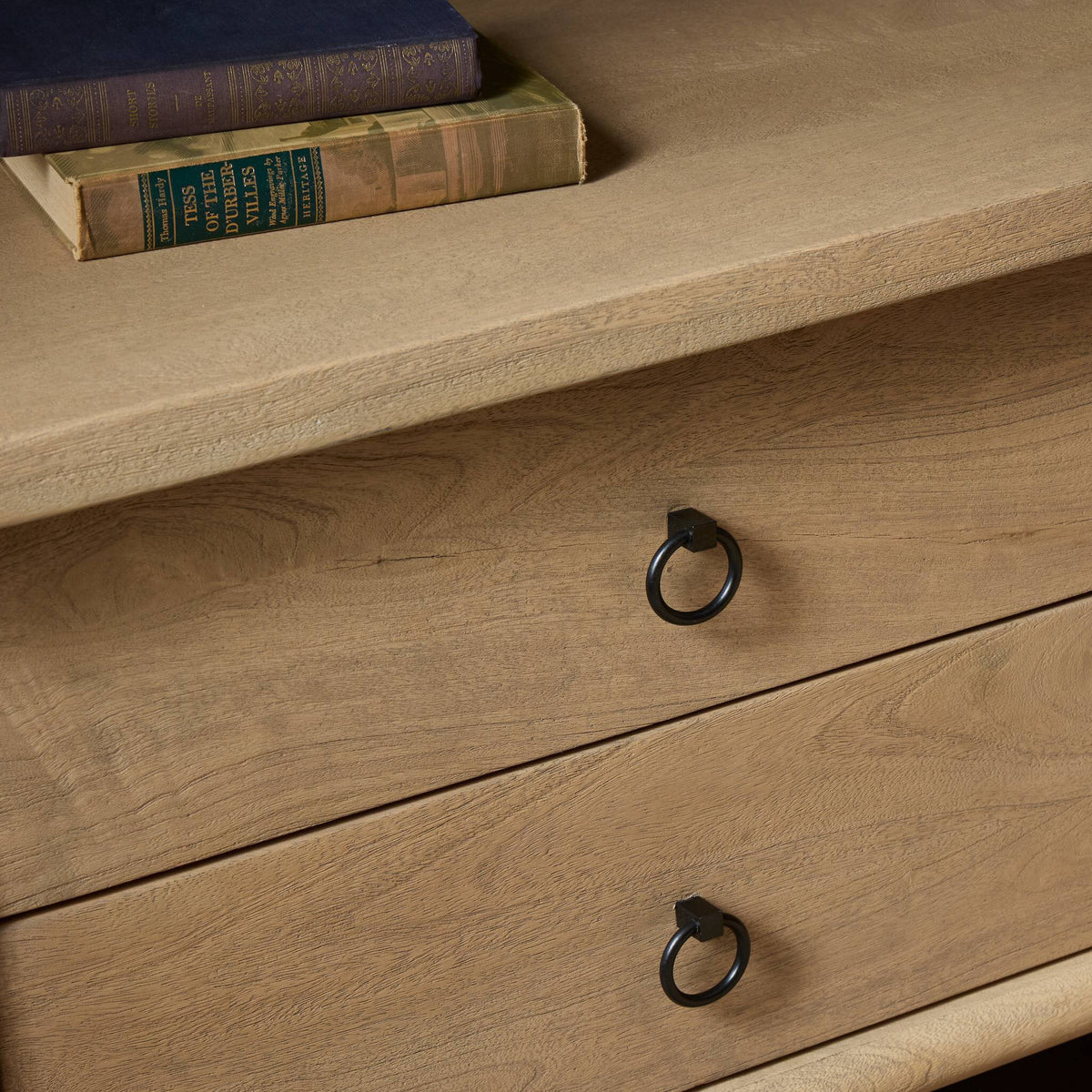 Freddie Nightstand