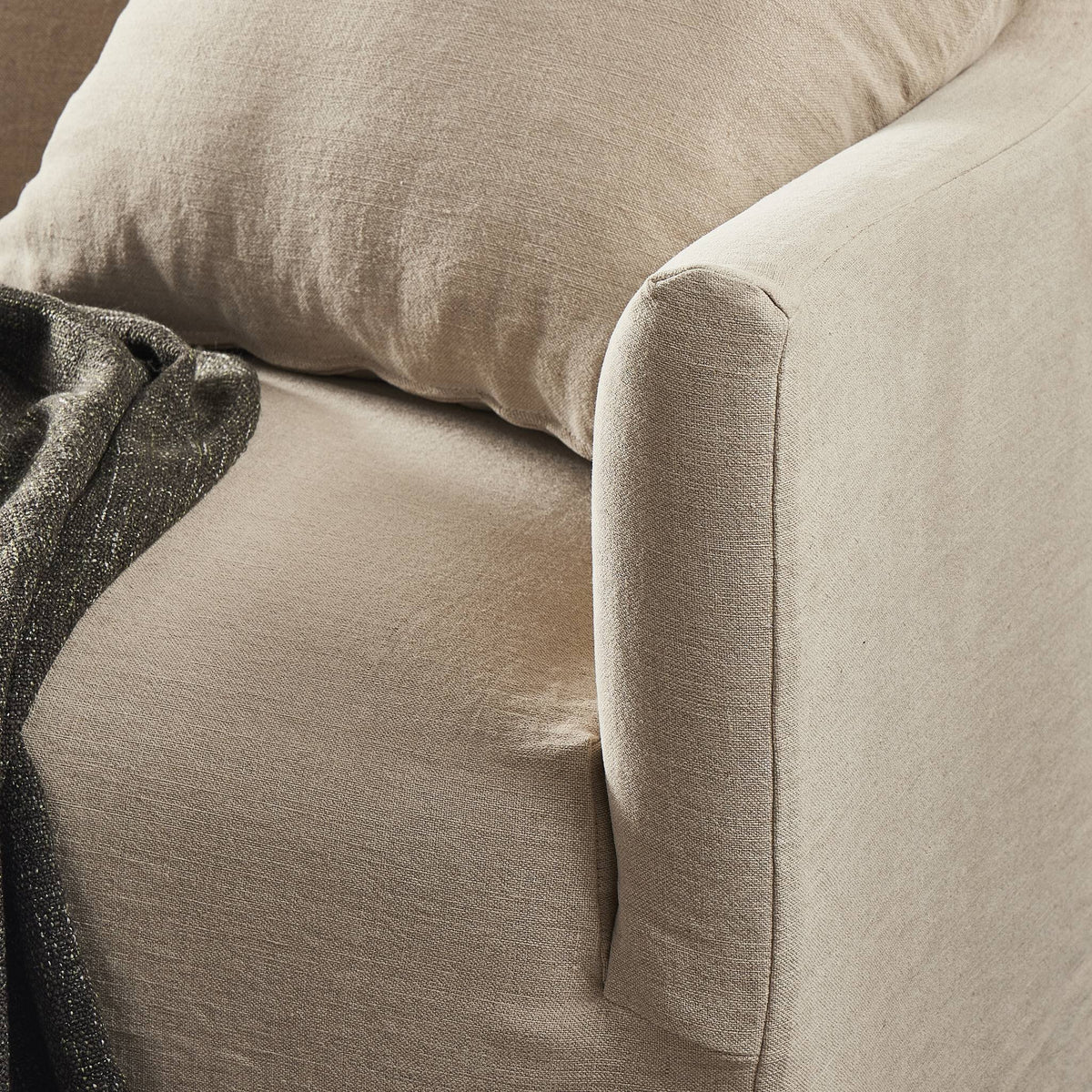 Lowell Slipcover Sofa-96"