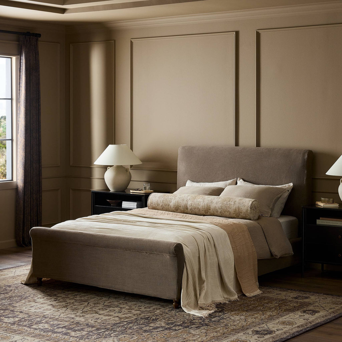 Dalia Bed - Four Hands (FH-14388)