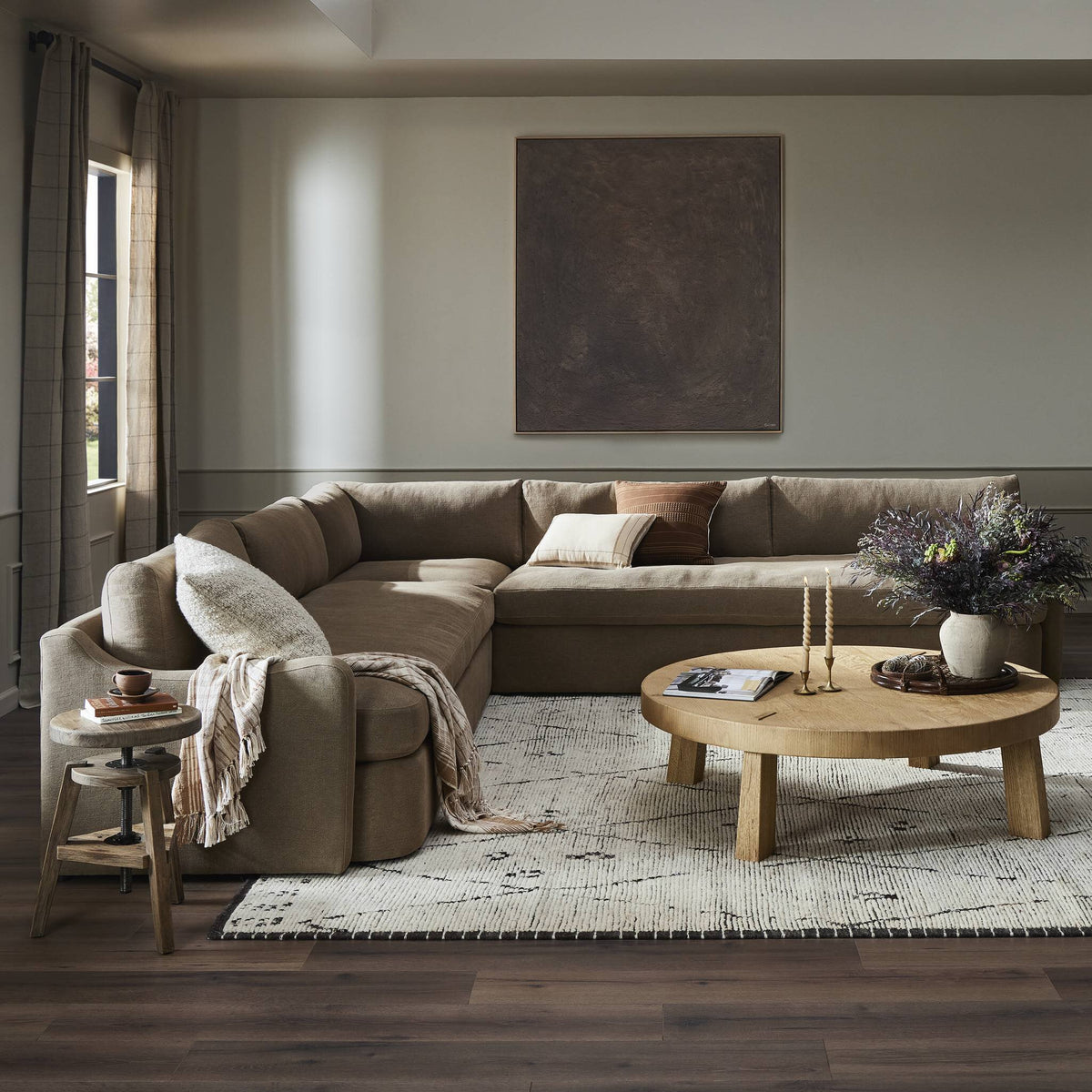 Aurelia 3pc Sectional-132"