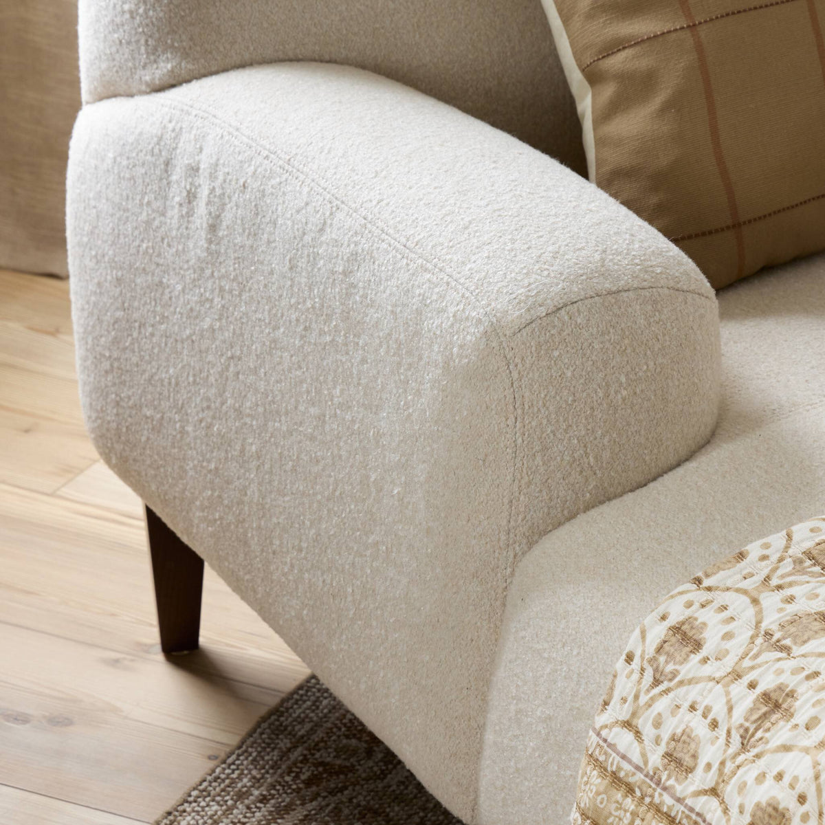 Kent Chaise Lounge
