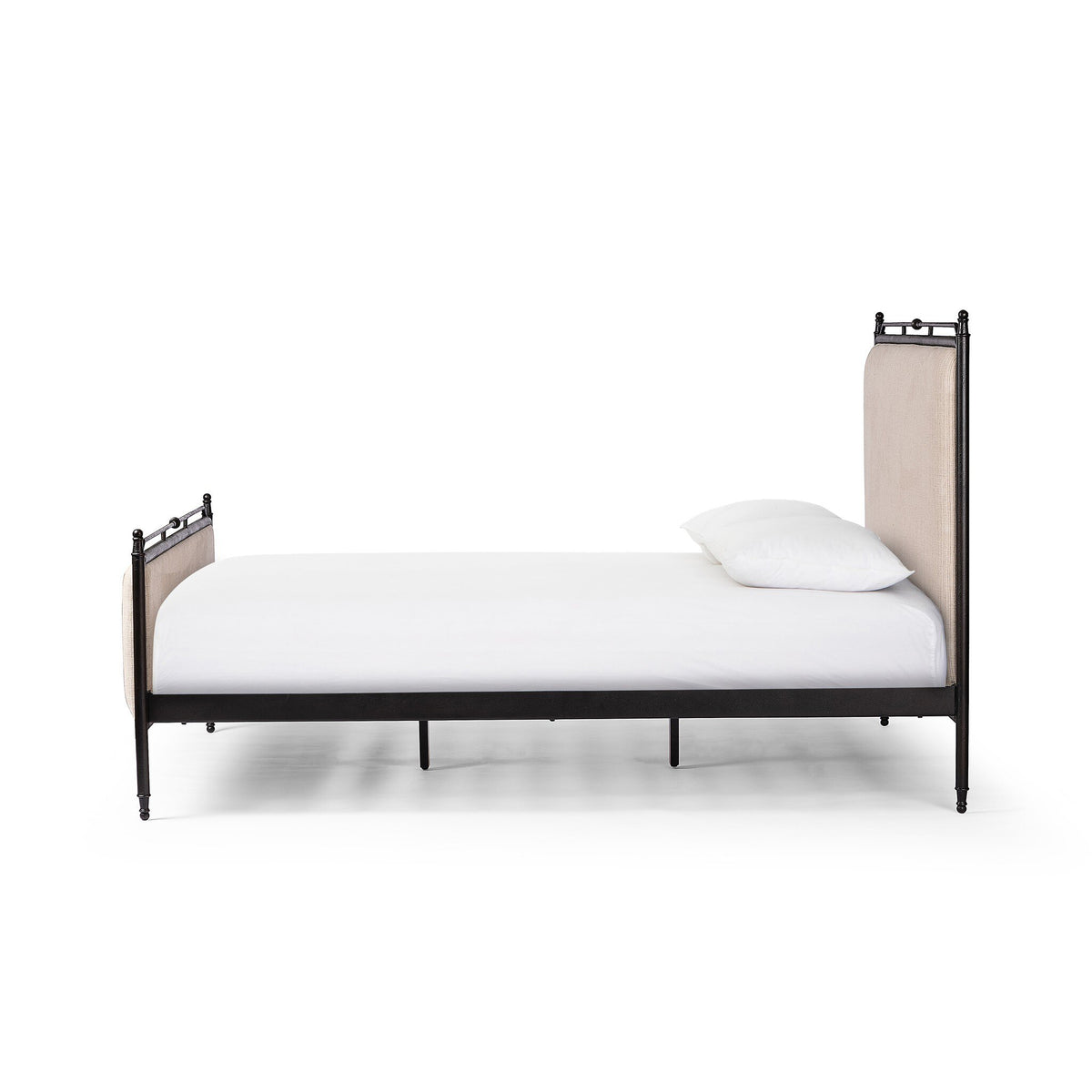 Leyla Bed