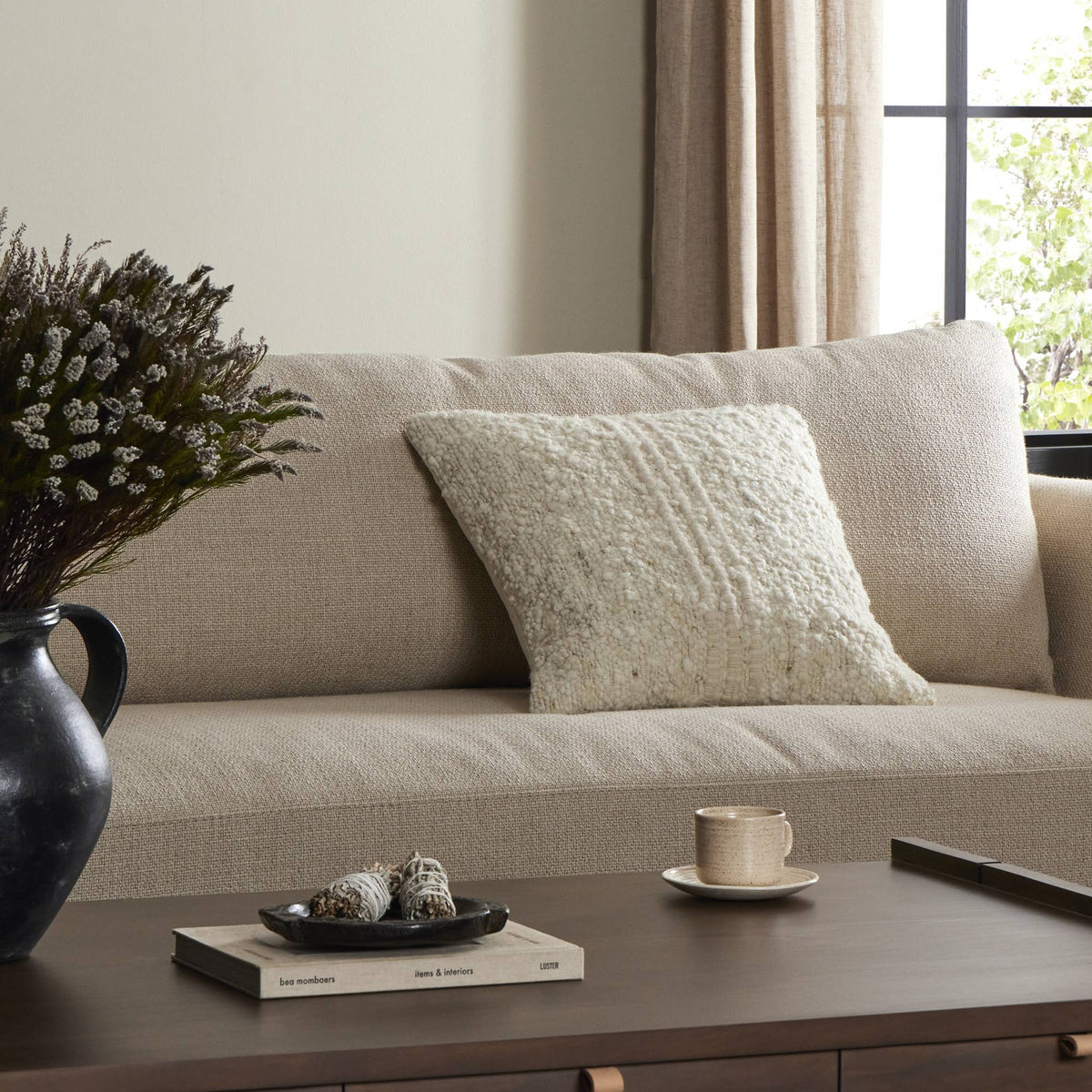 Balia Pillow Cover