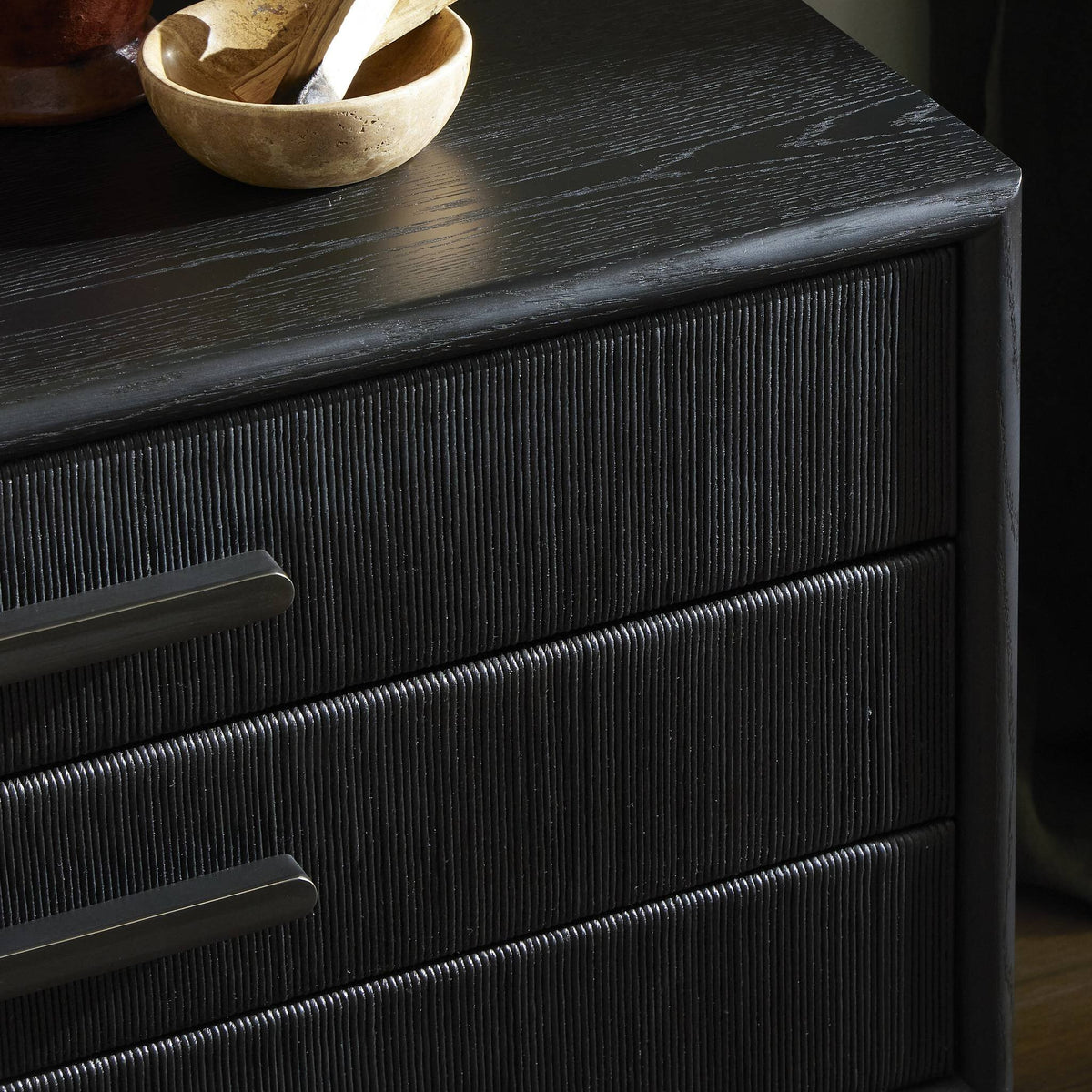Rosenell Closed Nightstand