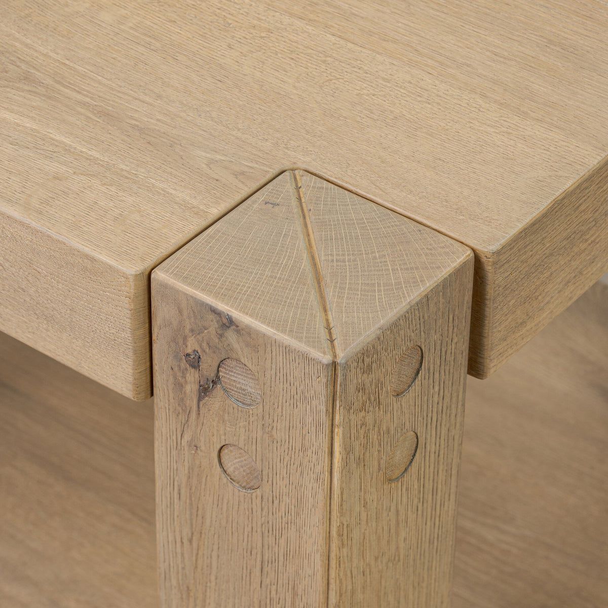Emmer End Table