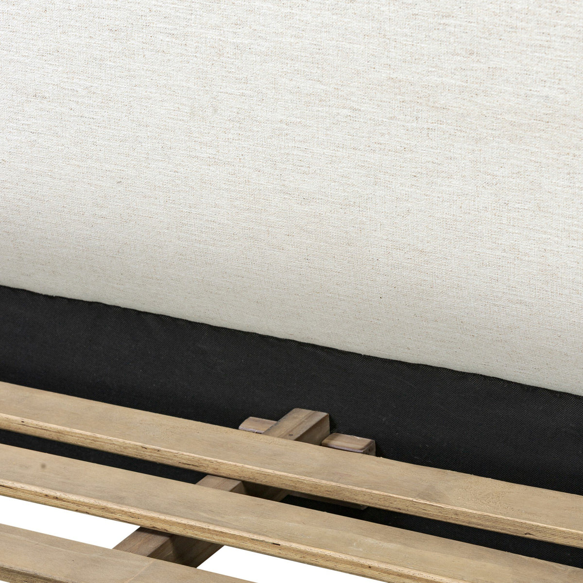 Savall Bed