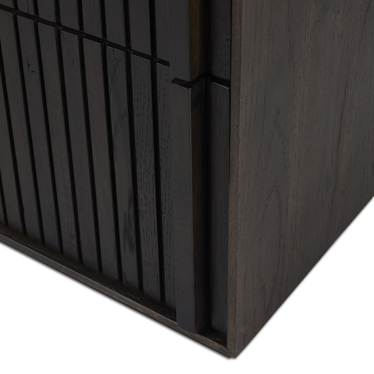 Leo 8 Drawer Dresser