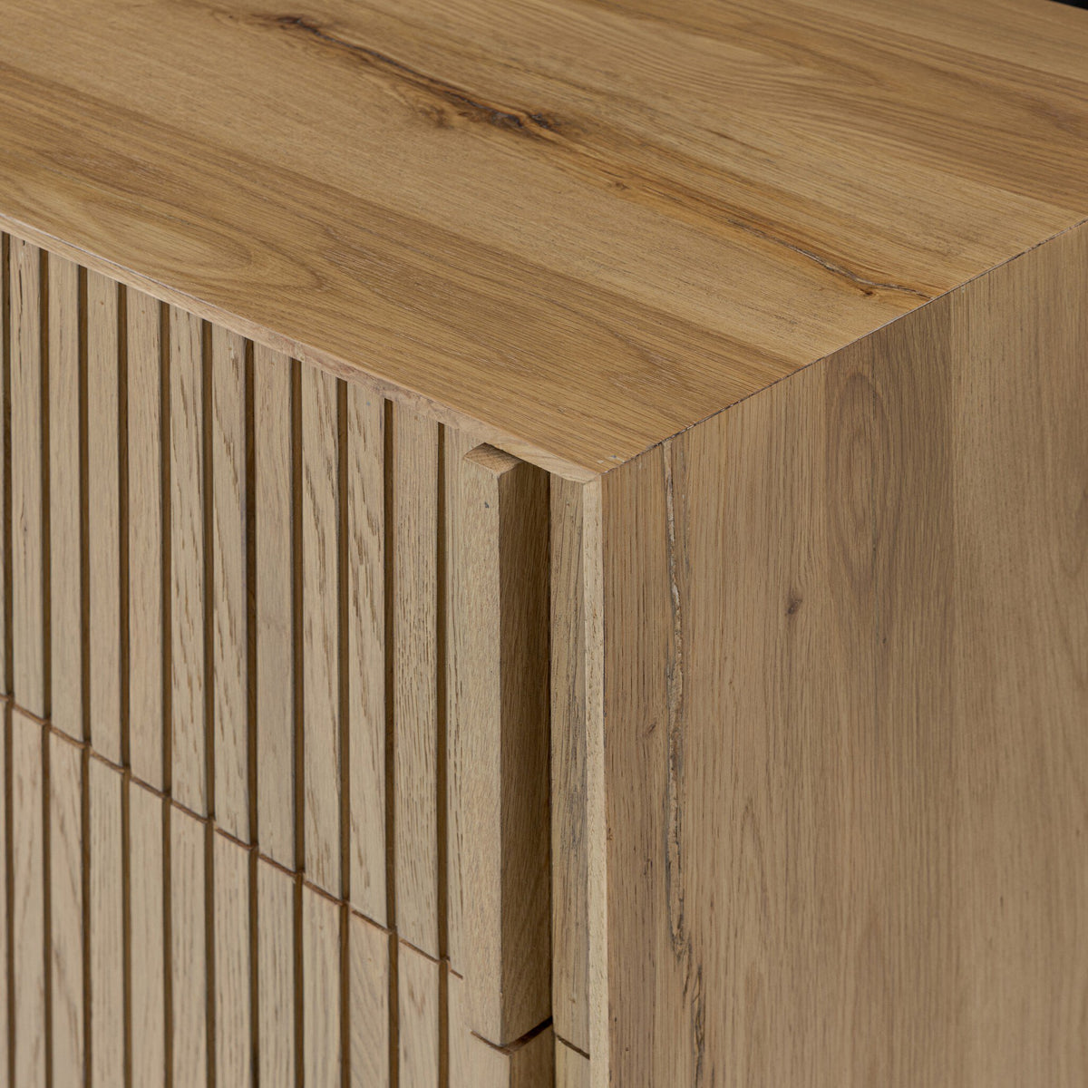 Leo 8 Drawer Dresser