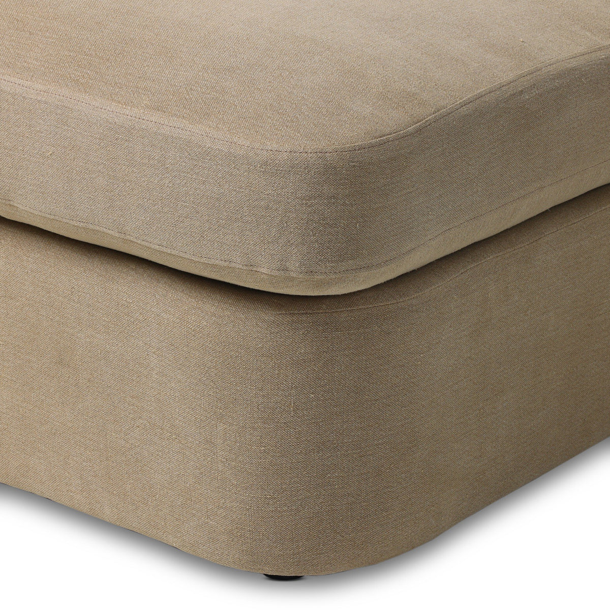 Aurelia Chaise Lounge