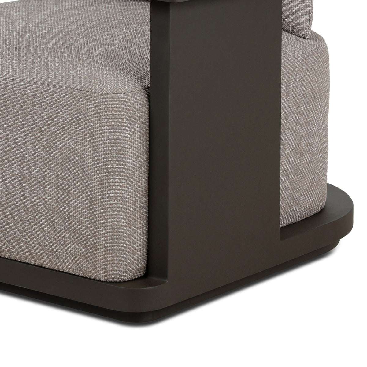 Tahana Outdoor Metal Swivel Chair
