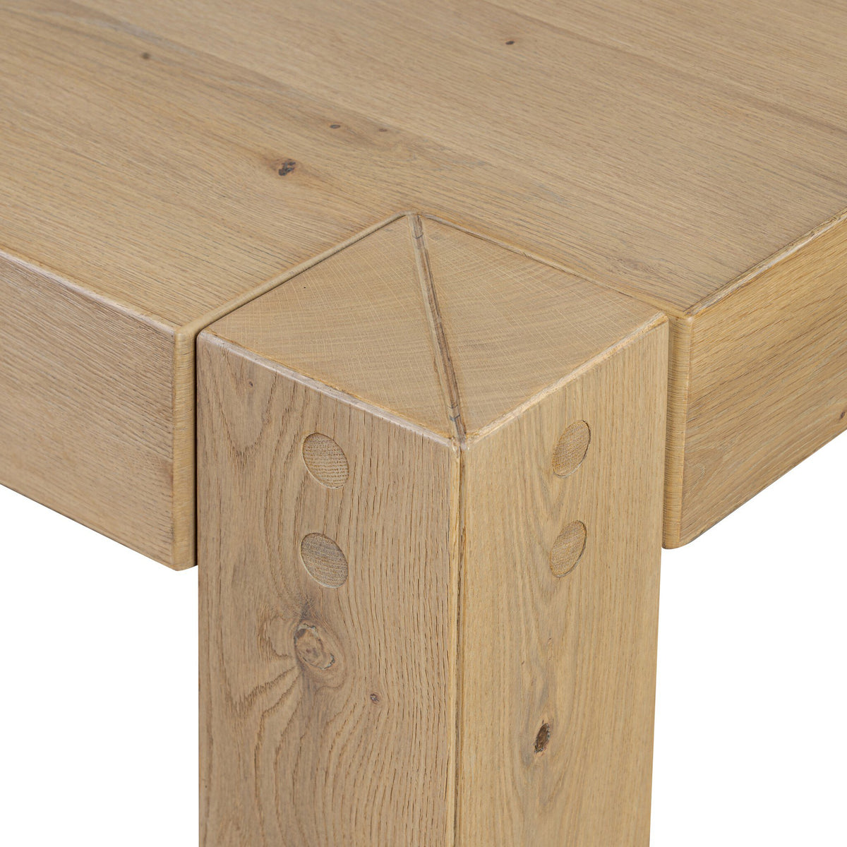 Emmer Dining Table