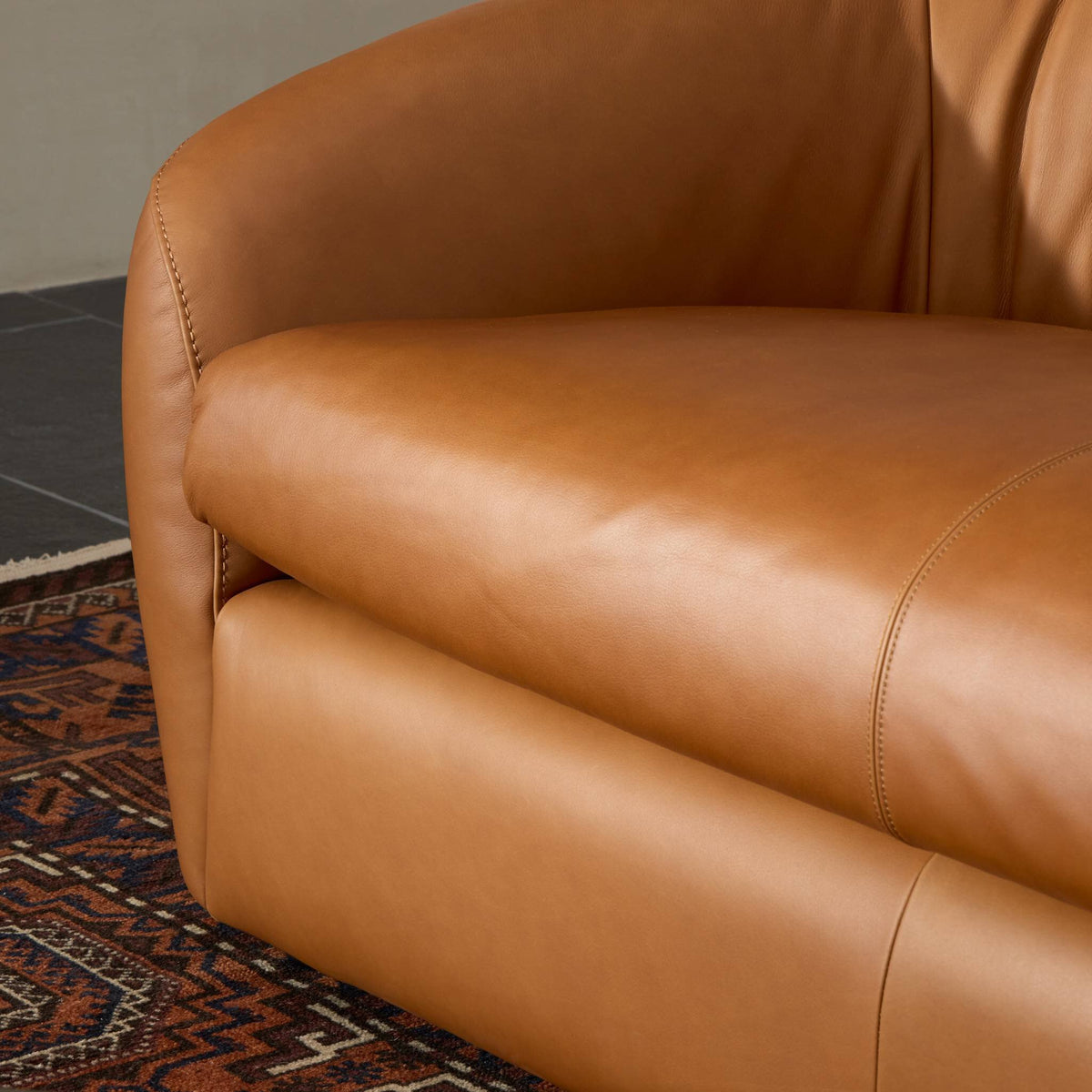 Saldana Sofa