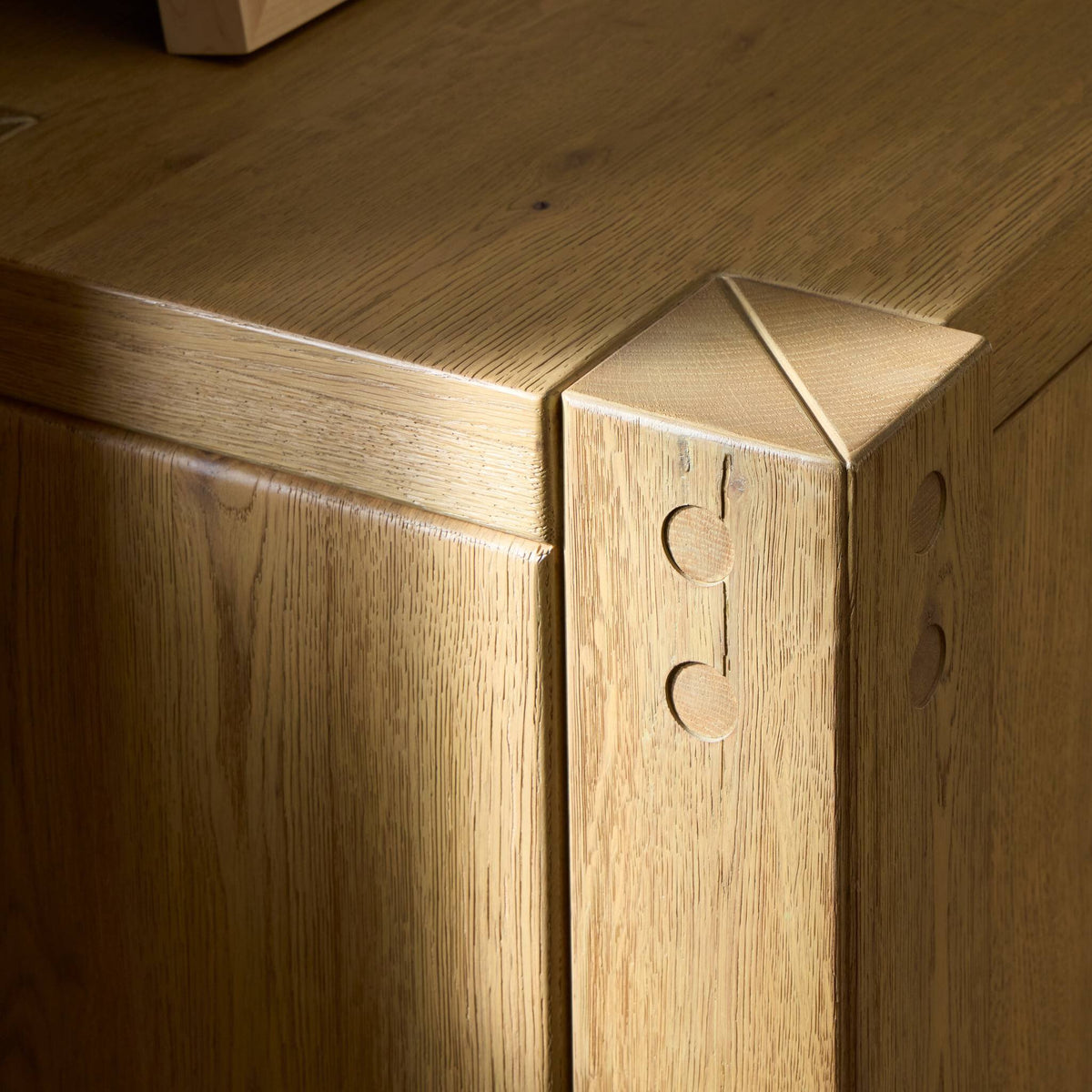 Emmer Sideboard