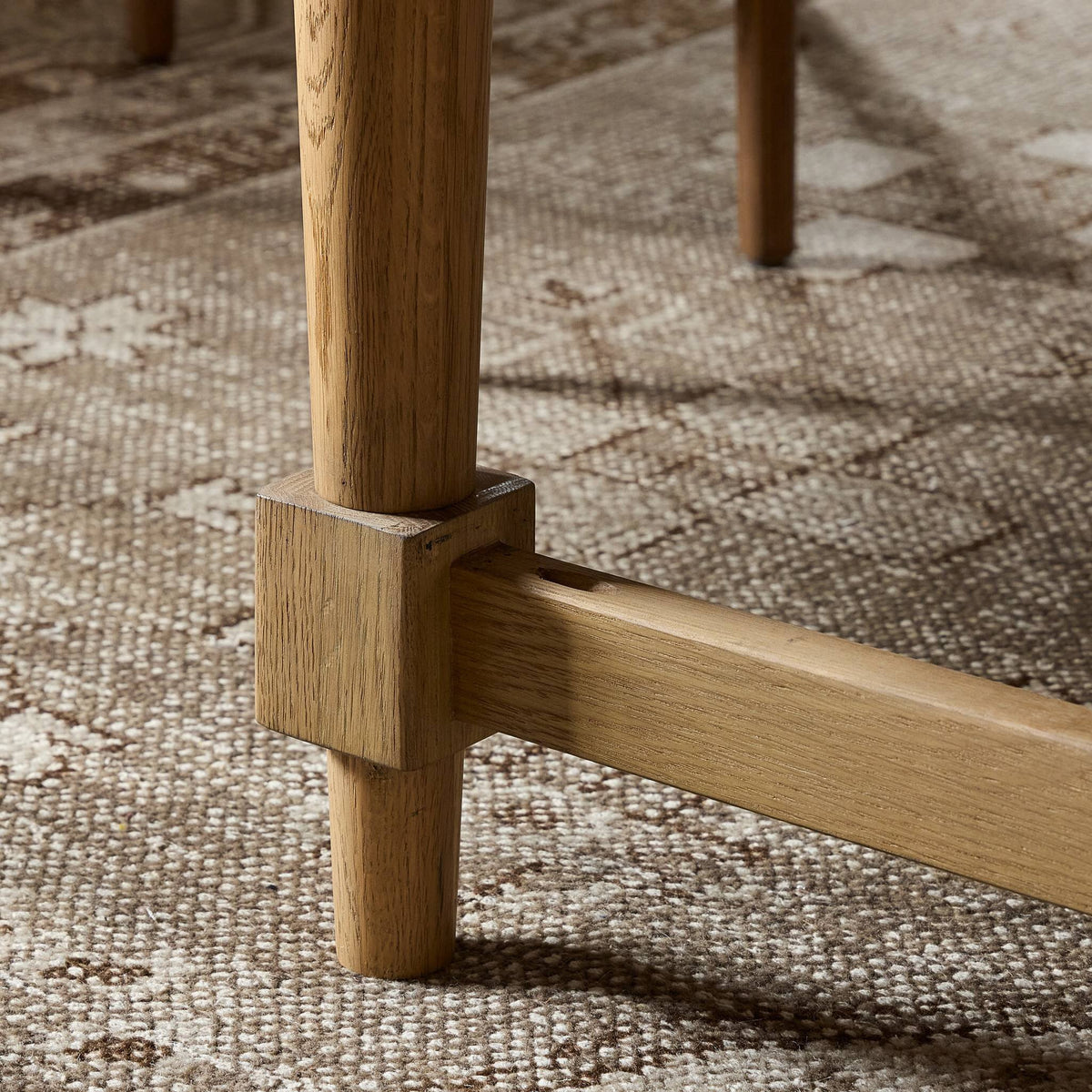 Blinn Oval Leaf Extension Dining Table