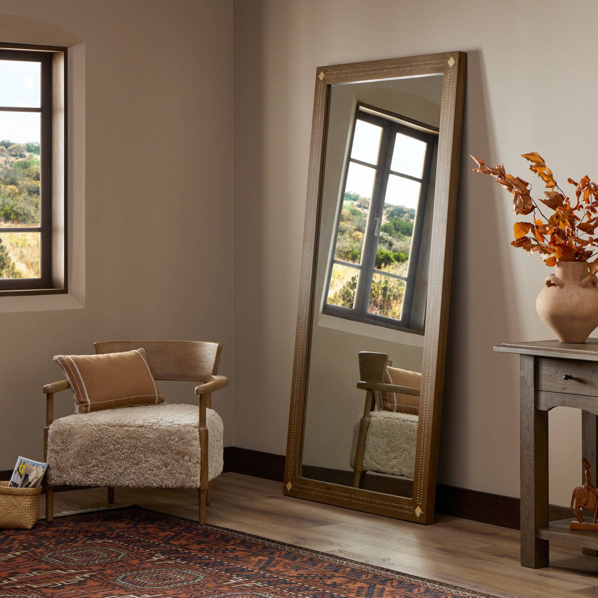 Timil Mirror