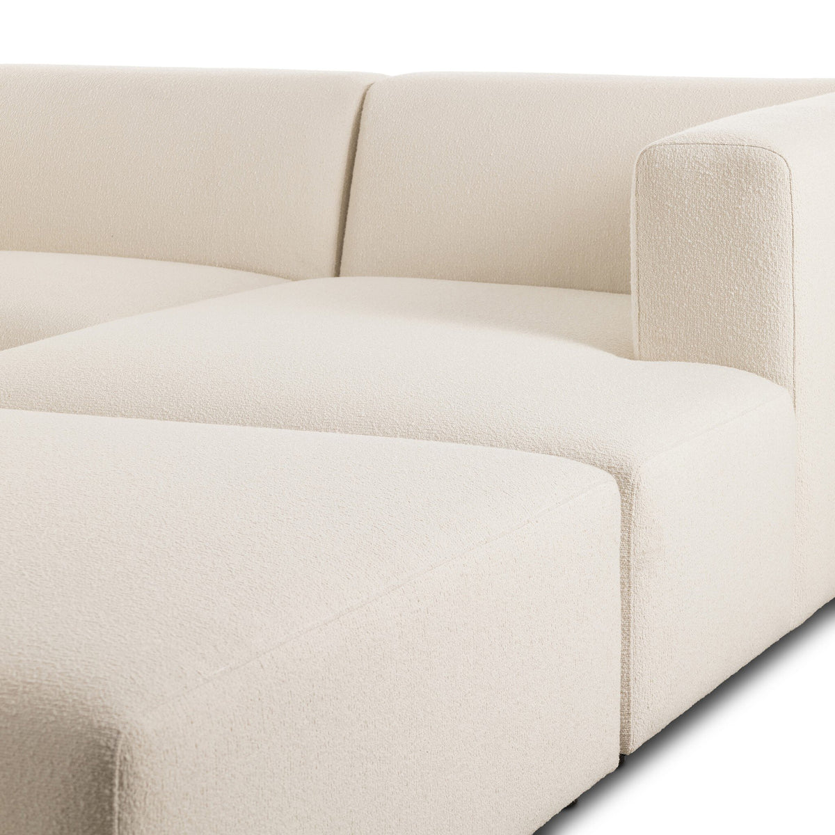 Lawndale 3pc Raf Sectional W/ Ottoman