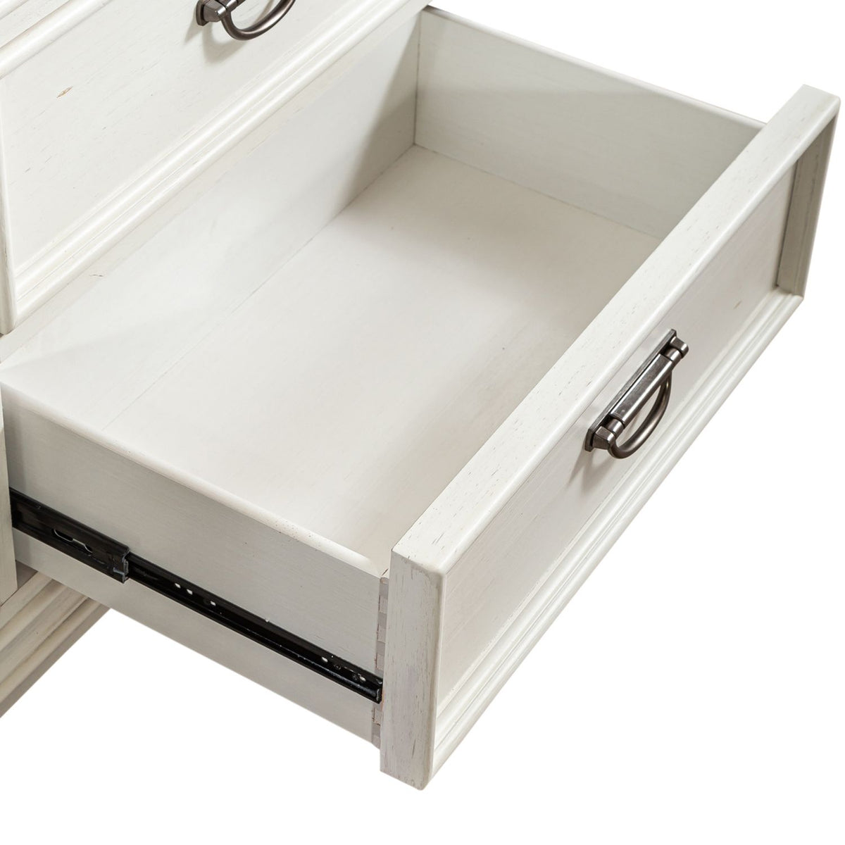 417-BR32 - 11 Drawer Chesser - Liberty Furniture