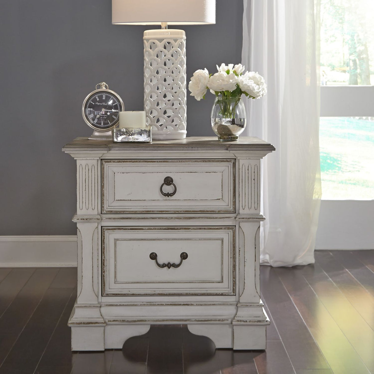 520-BR-CSLDMCN - King California Sleigh Bed, Dresser & Mirror, Chest, Night Stand - Liberty Furniture