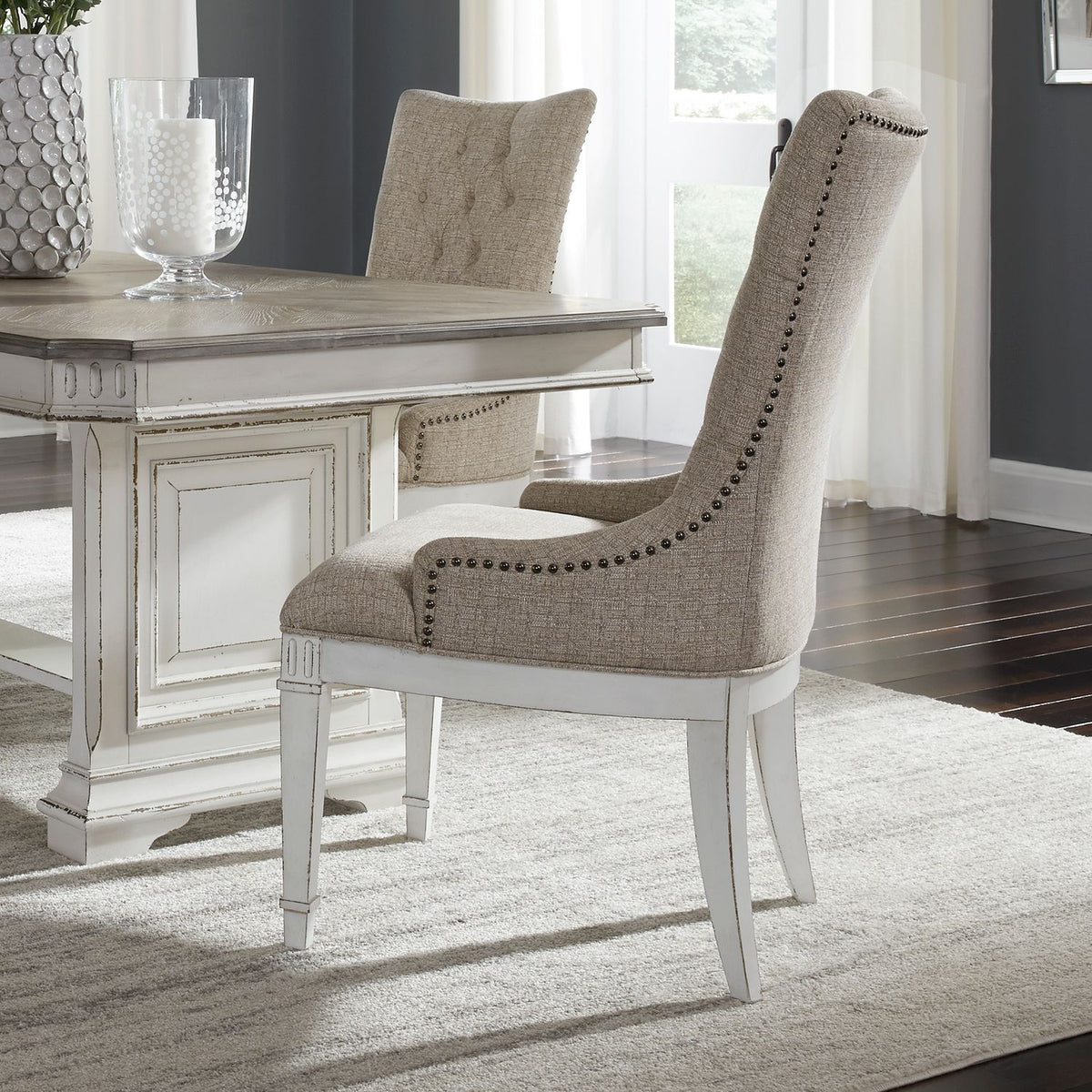 520-C9001 - Hostess Chair - Liberty Furniture