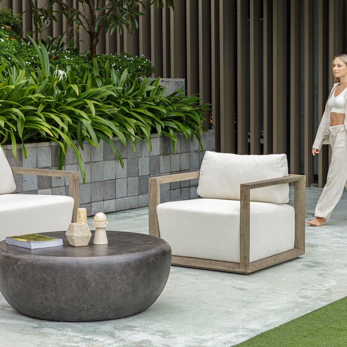 Remsen Outdoor Lounge Chair, Weathered Gray/Oyster