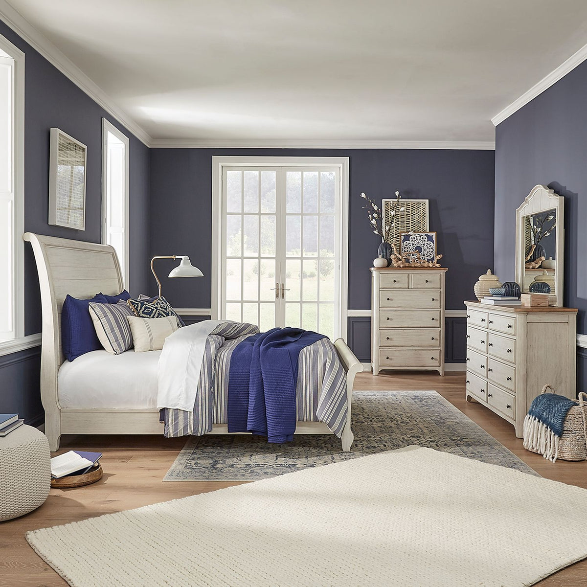652-BR-KSLDMC - King Sleigh Bed, Dresser & Mirror, Chest - Liberty Furniture