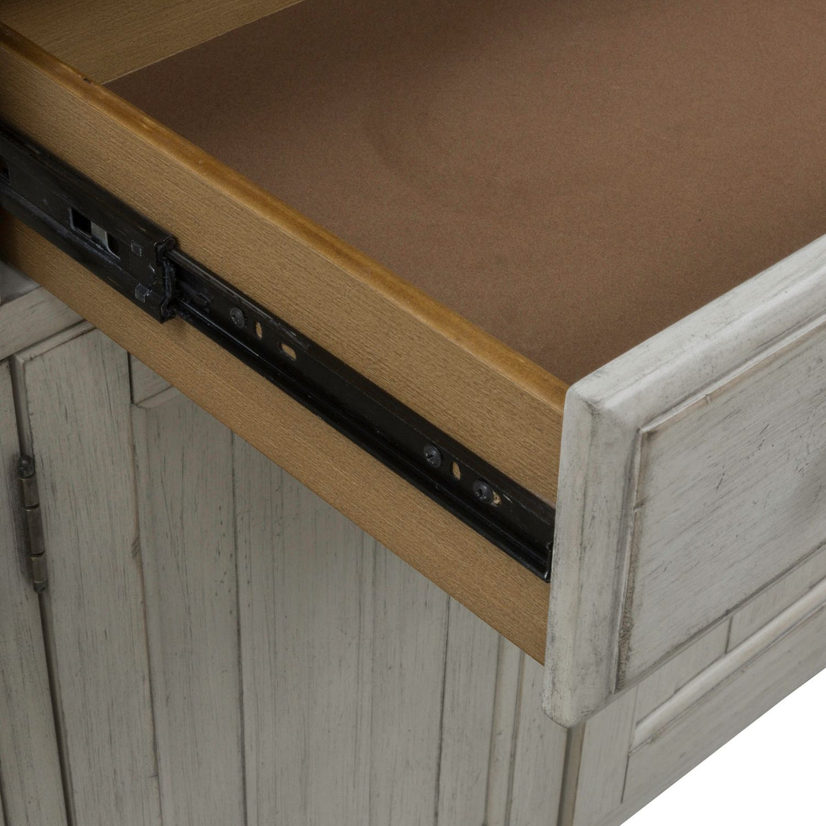 652-SR6838 - Server - Liberty Furniture