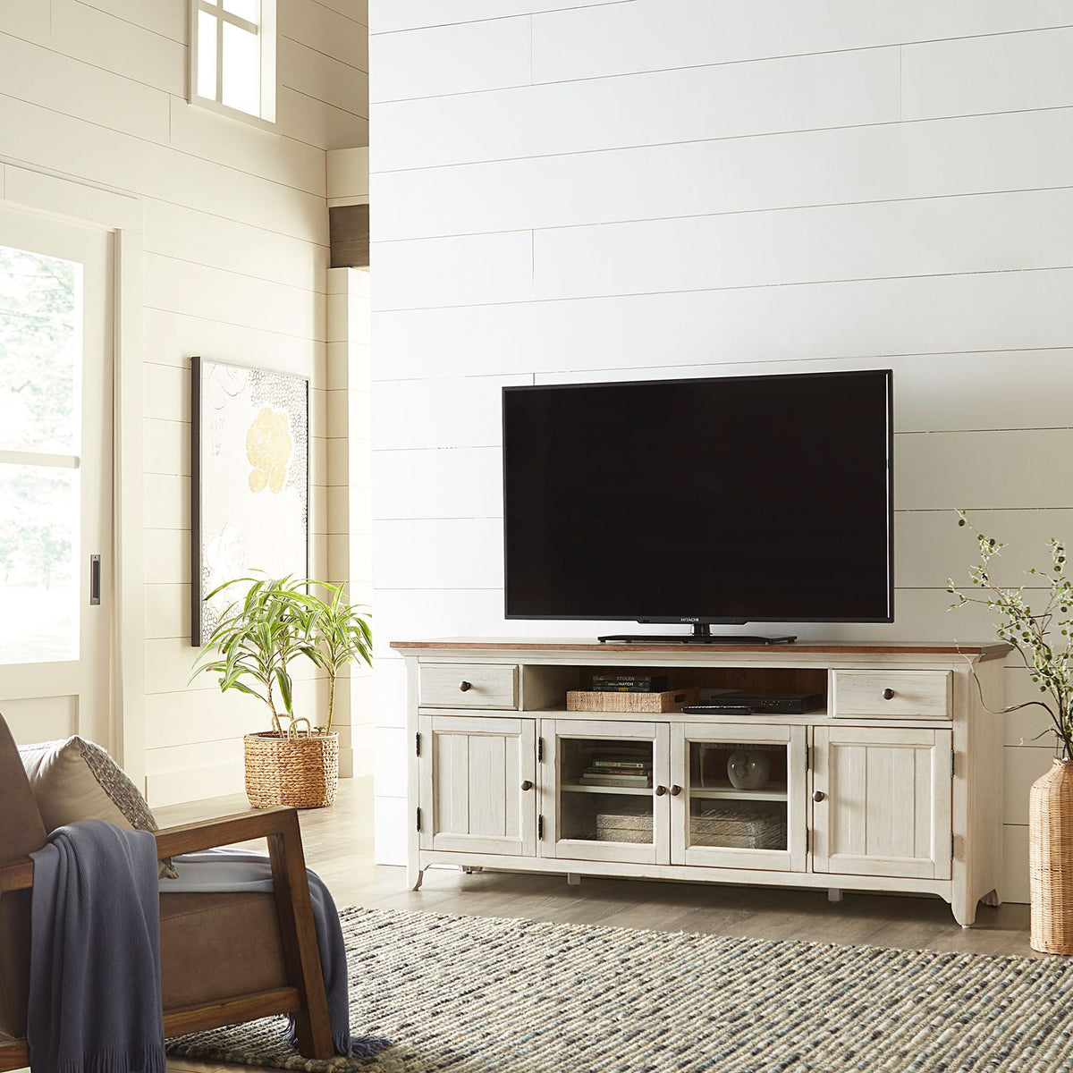 652-TV72 - Entertainment TV Stand - Liberty Furniture