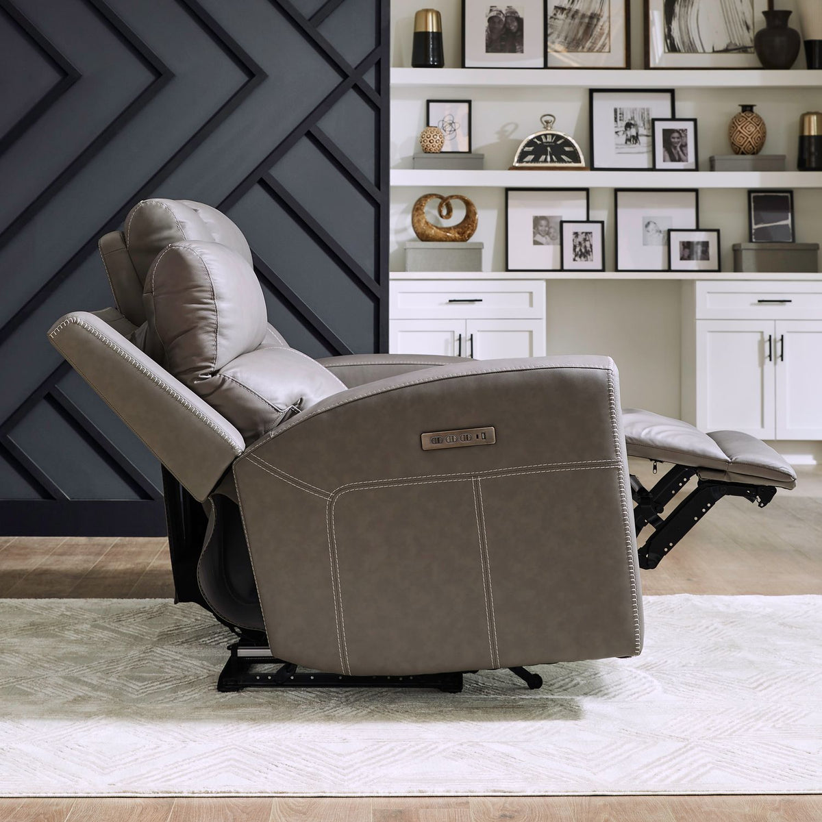 7021LG-23P - Loveseat w/ Console P3 & ZW - Liberty Furniture