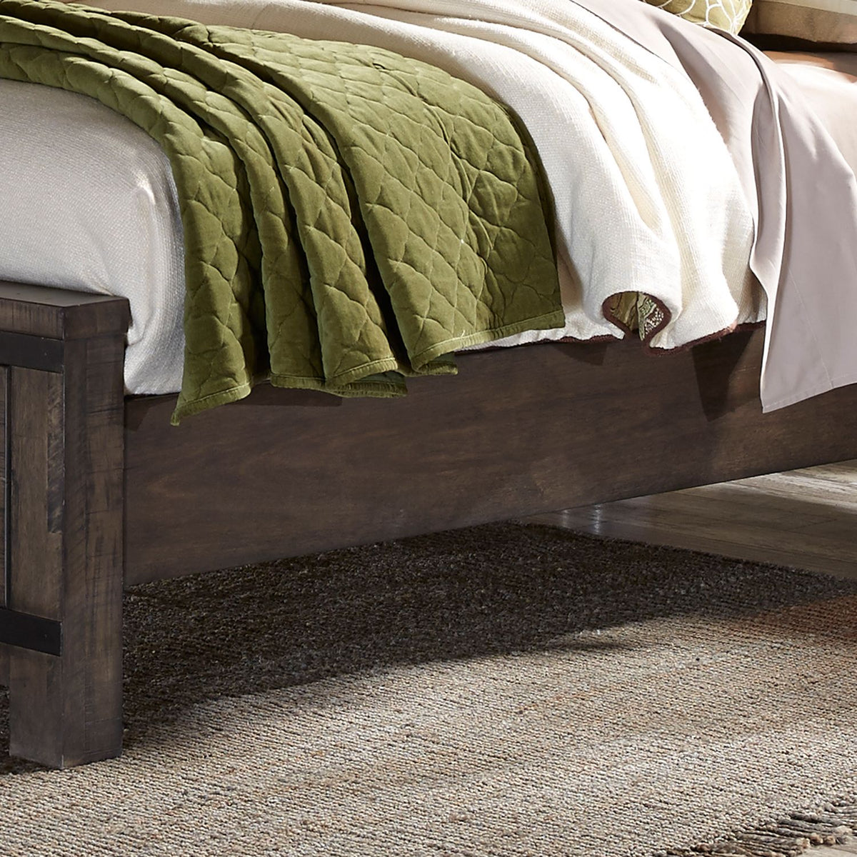759-BR90C - Cali King Panel Rails - Liberty Furniture