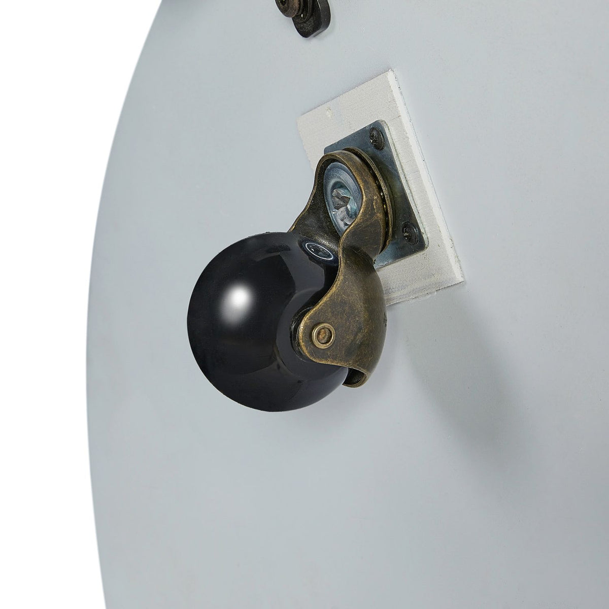 762-OT1011 - Round Cocktail Table - Liberty Furniture