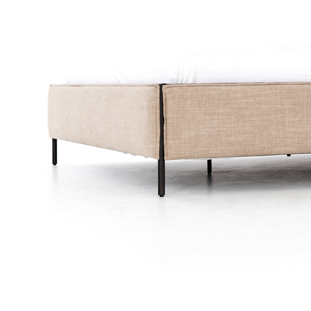 Leigh Bed