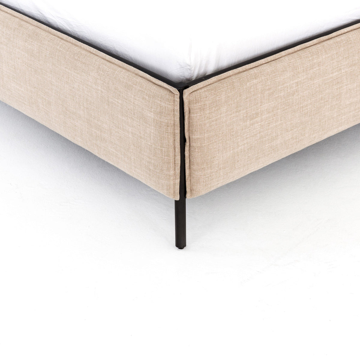 Leigh Bed